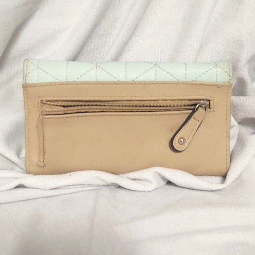 Wallet - Picture 3 of 3